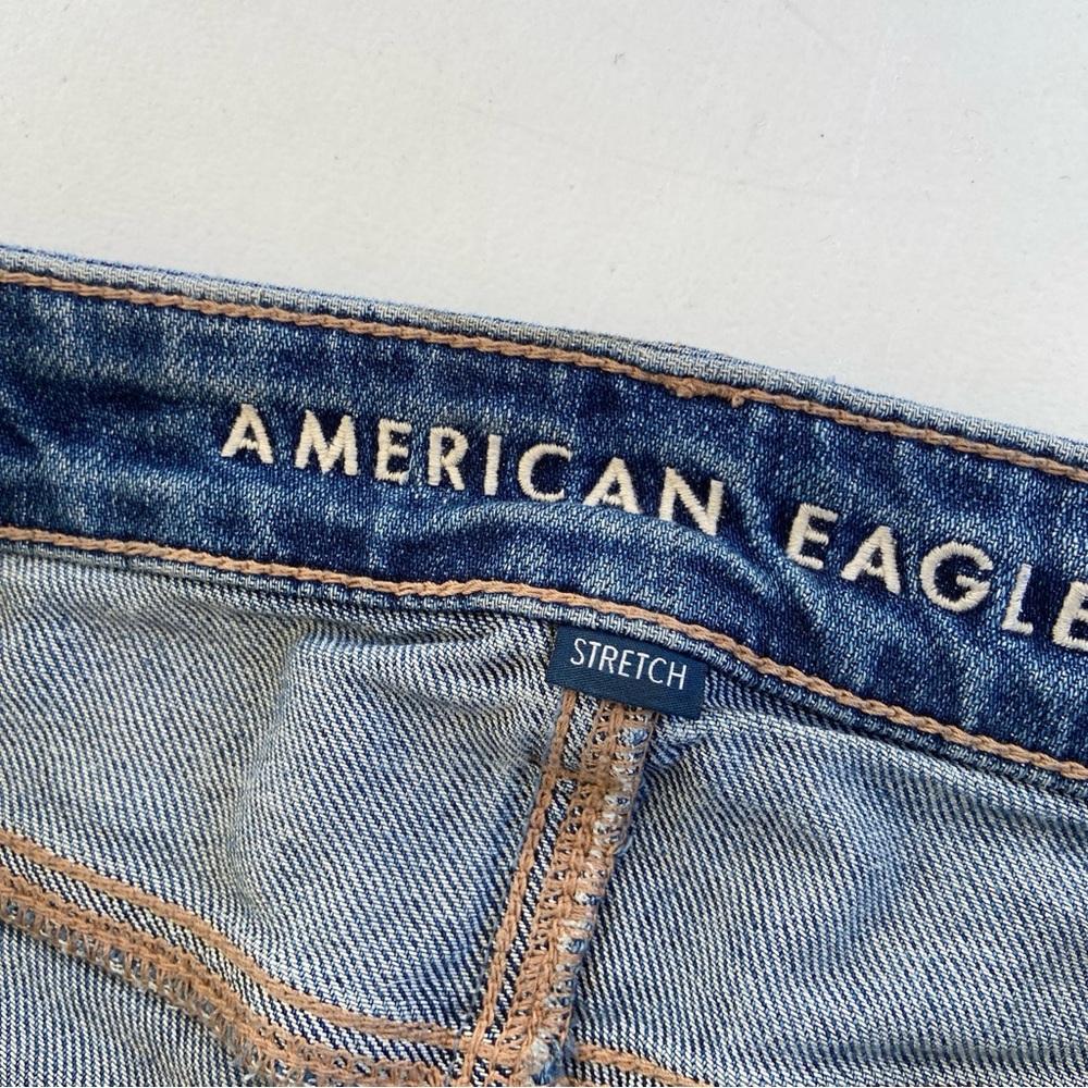 American Eagle Super High-Rise Baggy Wide Leg Frayed Hem Dis Blue Jean 2 26r - Picture 8 of 8